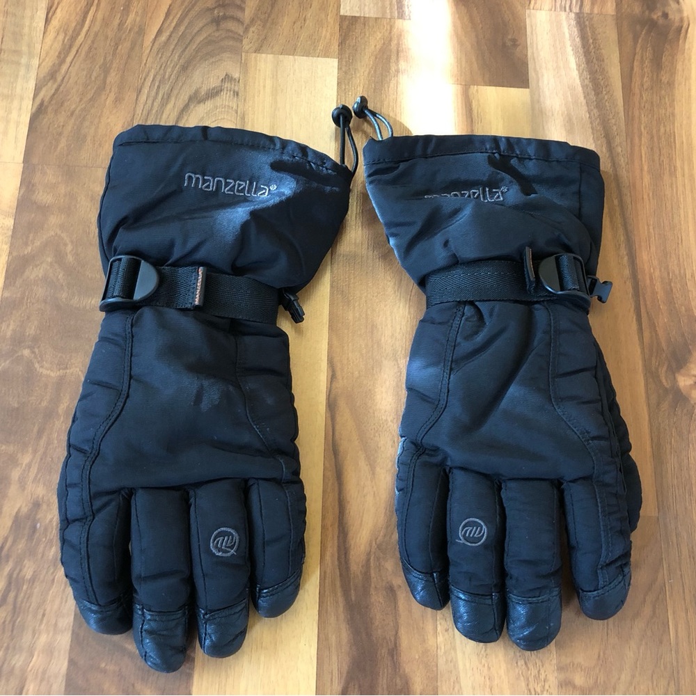 Manzella Snowboard or Ski Gloves Size Large